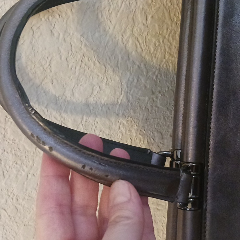 NWT Coach Metallic Silver Grace Bag With Coach Cherry Keychain 🍒 - Picture 6 of 16